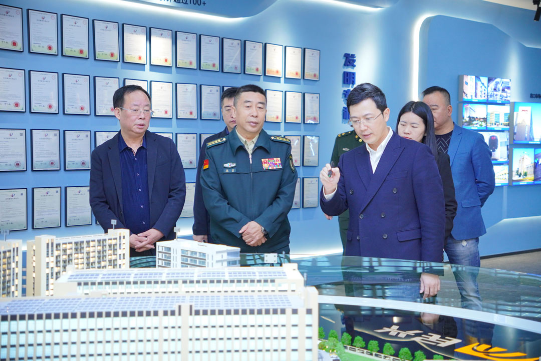东莞市委常委张彬一行莅临尊龙体育走访调研，，，，，，问需问计助企业生长